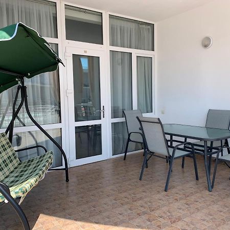 Town-House Golden Bugaz Appartamento Karolino-Buhaz Esterno foto