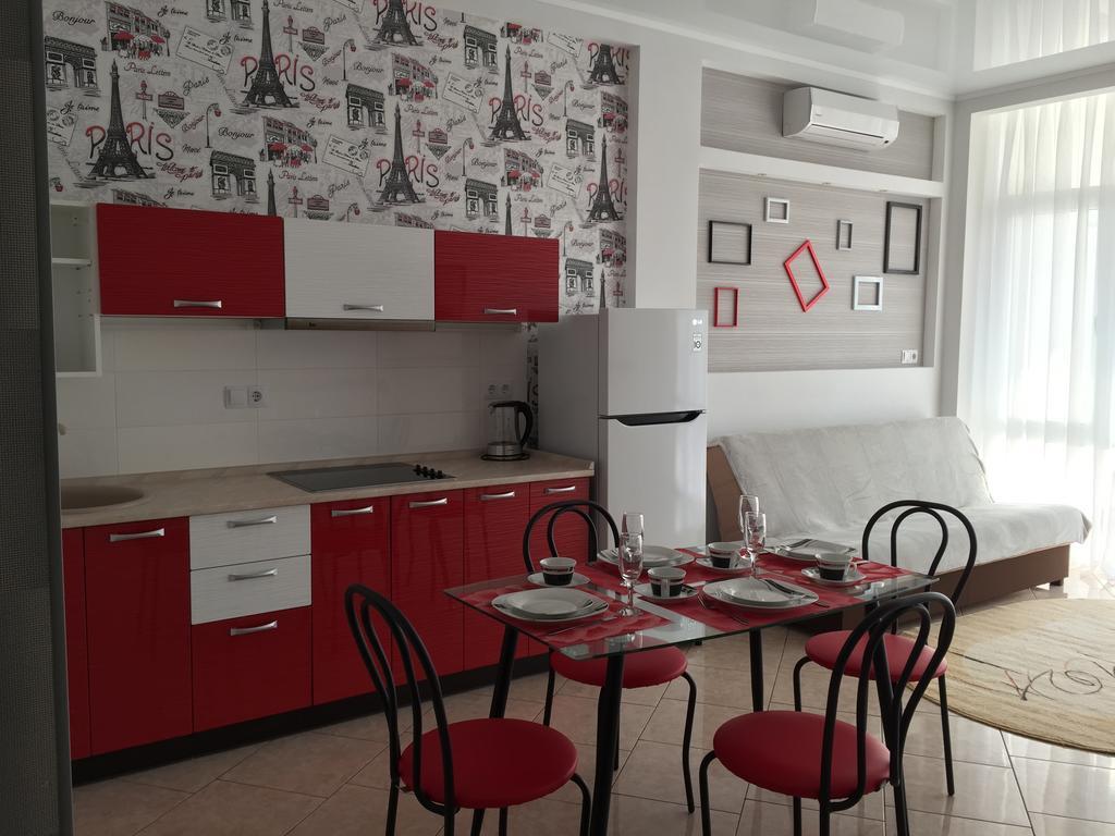 Town-House Golden Bugaz Appartamento Karolino-Buhaz Esterno foto