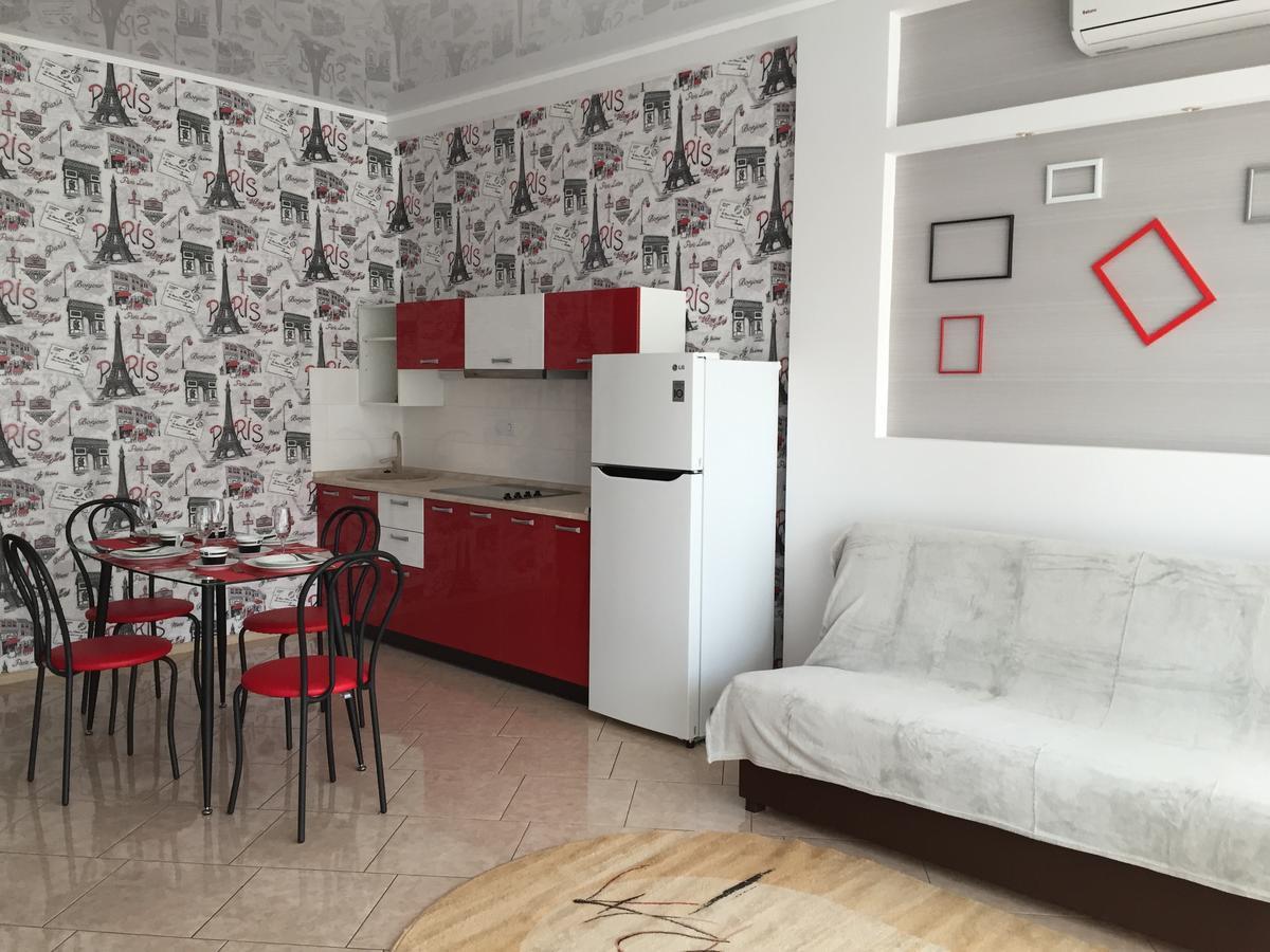 Town-House Golden Bugaz Appartamento Karolino-Buhaz Esterno foto